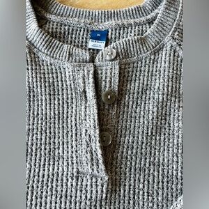 Old Navy Heather Gray Knit Thermal
